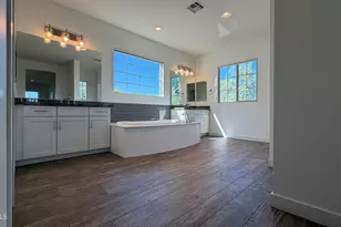 4536 E Walter Way, Phoenix, AZ 85050 - Photo 23