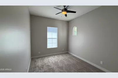 4536 E Walter Way, Phoenix, AZ 85050 - Photo 33