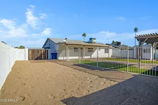 525 W Sundance Way, Chandler, AZ 85225 - Photo 27