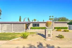 3352 E Mescal St, Phoenix, AZ 85028 - Photo 1