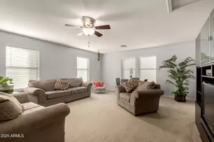 2748 S Sailors Way, Gilbert, AZ 85295 - Photo 23