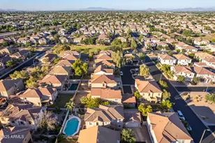 2748 S Sailors Way, Gilbert, AZ 85295 - Photo 45