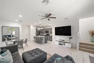 5807 W Warner St, Phoenix, AZ 85043 - Photo 7