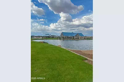 2385 E Rolling Prairie Lane, San Tan Valley, AZ 85140 - Photo 5