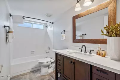 3447 E Glenhaven Drive, Phoenix, AZ 85048 - Photo 15