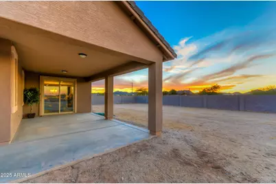 9186 W Limestone Mountain Drive, Casa Grande, AZ 85194 - Photo 19