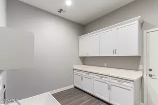 9186 W Limestone Mountain Dr, Casa Grande, AZ 85194 - Photo 17