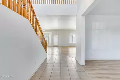 17435 W Saguaro Lane, Surprise, AZ 85388 - Photo 9