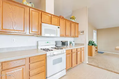 17538 N Stonebluff Road, Maricopa, AZ 85139 - Photo 25