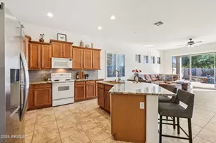 18409 W Sweet Acacia Dr, Goodyear, AZ 85338 - Photo 11