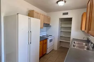 28 W Elm St, Tucson, AZ 85705 - Photo 7