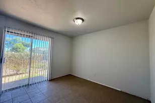 28 W Elm St, Tucson, AZ 85705 - Photo 9