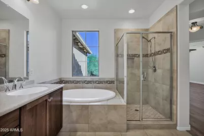 3918 E Cat Balue Drive, Phoenix, AZ 85050 - Photo 17