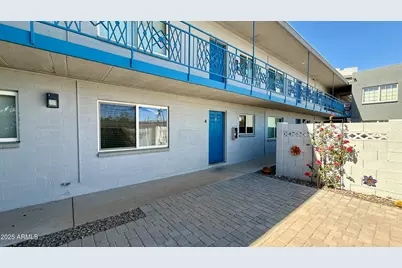 44 E Roanoke Avenue #4, Phoenix, AZ 85004 - Photo 13