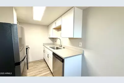 44 E Roanoke Avenue #4, Phoenix, AZ 85004 - Photo 15