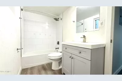 44 E Roanoke Avenue #4, Phoenix, AZ 85004 - Photo 17