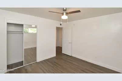 1202 E Kaler Drive #1, Phoenix, AZ 85020 - Photo 11