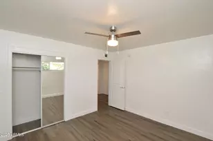 1202 E Kaler Dr, Phoenix, AZ 85020 - Photo 11