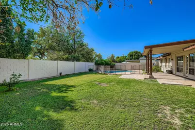 201 W Diana Avenue, Phoenix, AZ 85021 - Photo 23
