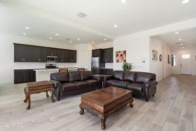 9329 W Sells Drive, Phoenix, AZ 85037 - Photo 7