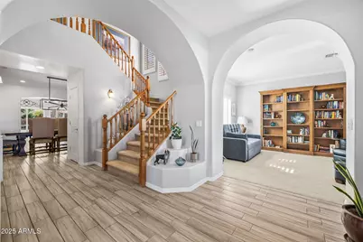 7281 W Mariposa Grande Lane, Peoria, AZ 85383 - Photo 7