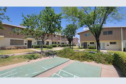 5429 N Black Cyn Highway, Phoenix, AZ 85015 - Photo 1