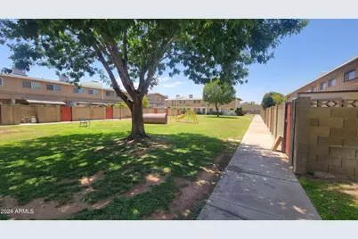 5429 N Black Cyn Highway, Phoenix, AZ 85015 - Photo 27