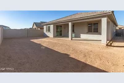 18353 W Villa Hermosa Lane, Surprise, AZ 85387 - Photo 31