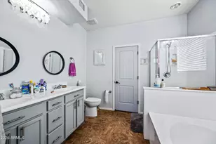 1896 W Half Moon Cir, San Tan Valley, AZ 85144 - Photo 5