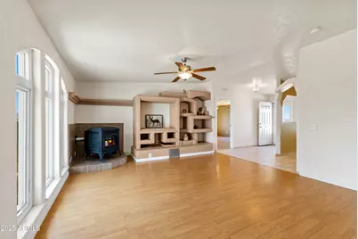 7345 E Autumn Lane, Prescott Valley, AZ 86315 - Photo 11