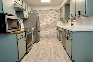 2816 N 33rd Pl, Phoenix, AZ 85008 - Photo 1