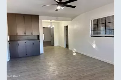 2816 N 33rd Place, Phoenix, AZ 85008 - Photo 3