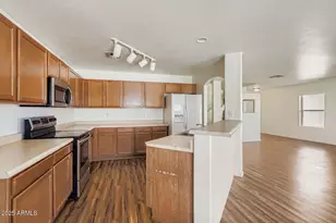 191 S 223rd Ave, Buckeye, AZ 85326 - Photo 9