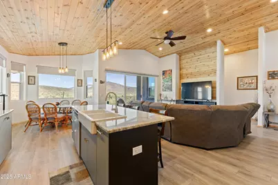 1127 N Sherwood Way, Queen Valley, AZ 85118 - Photo 9