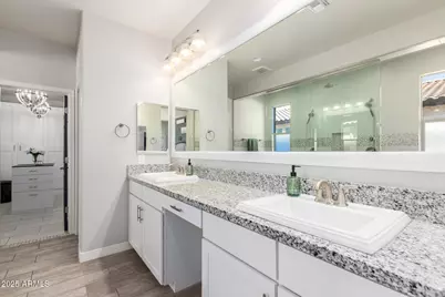 10043 W Foothill Drive, Peoria, AZ 85383 - Photo 19