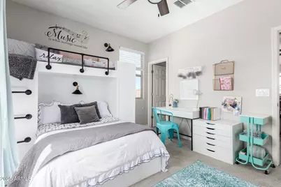 10043 W Foothill Drive, Peoria, AZ 85383 - Photo 23