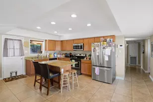 2528 N 48th Pl N, Phoenix, AZ 85008 - Photo 9