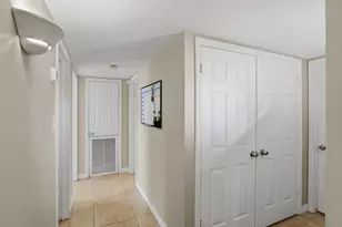 2528 N 48th Pl N, Phoenix, AZ 85008 - Photo 13