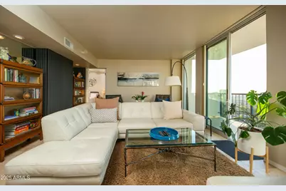2323 N Central Avenue #1701, Phoenix, AZ 85004 - Photo 5