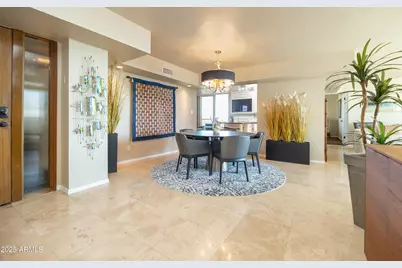 2323 N Central Avenue #1701, Phoenix, AZ 85004 - Photo 9