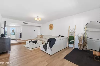 17838 N 57th Avenue, Glendale, AZ 85308 - Photo 9