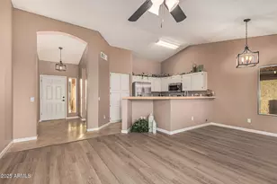 6711 S Coral Gable Dr, Chandler, AZ 85249 - Photo 7