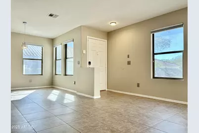 2280 E Hazeltine Way, Chandler, AZ 85249 - Photo 3