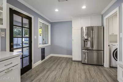 5038 E Earll Drive, Phoenix, AZ 85018 - Photo 13