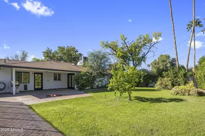 5038 E Earll Drive, Phoenix, AZ 85018 - Photo 27