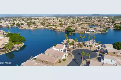 8977 W Lisbon Lane, Peoria, AZ 85381 - Photo 39