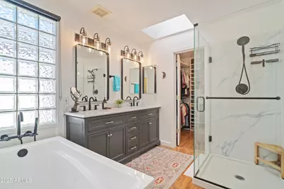 8977 W Lisbon Lane, Peoria, AZ 85381 - Photo 15