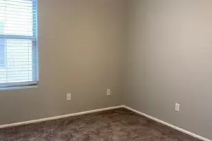 533 E Angeline Ave, San Tan Valley, AZ 85140 - Photo 13