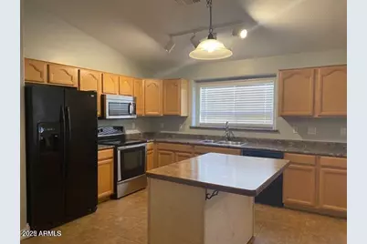 533 E Angeline Avenue, San Tan Valley, AZ 85140 - Photo 3