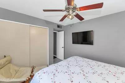 9441 N 49th Drive, Glendale, AZ 85302 - Photo 19